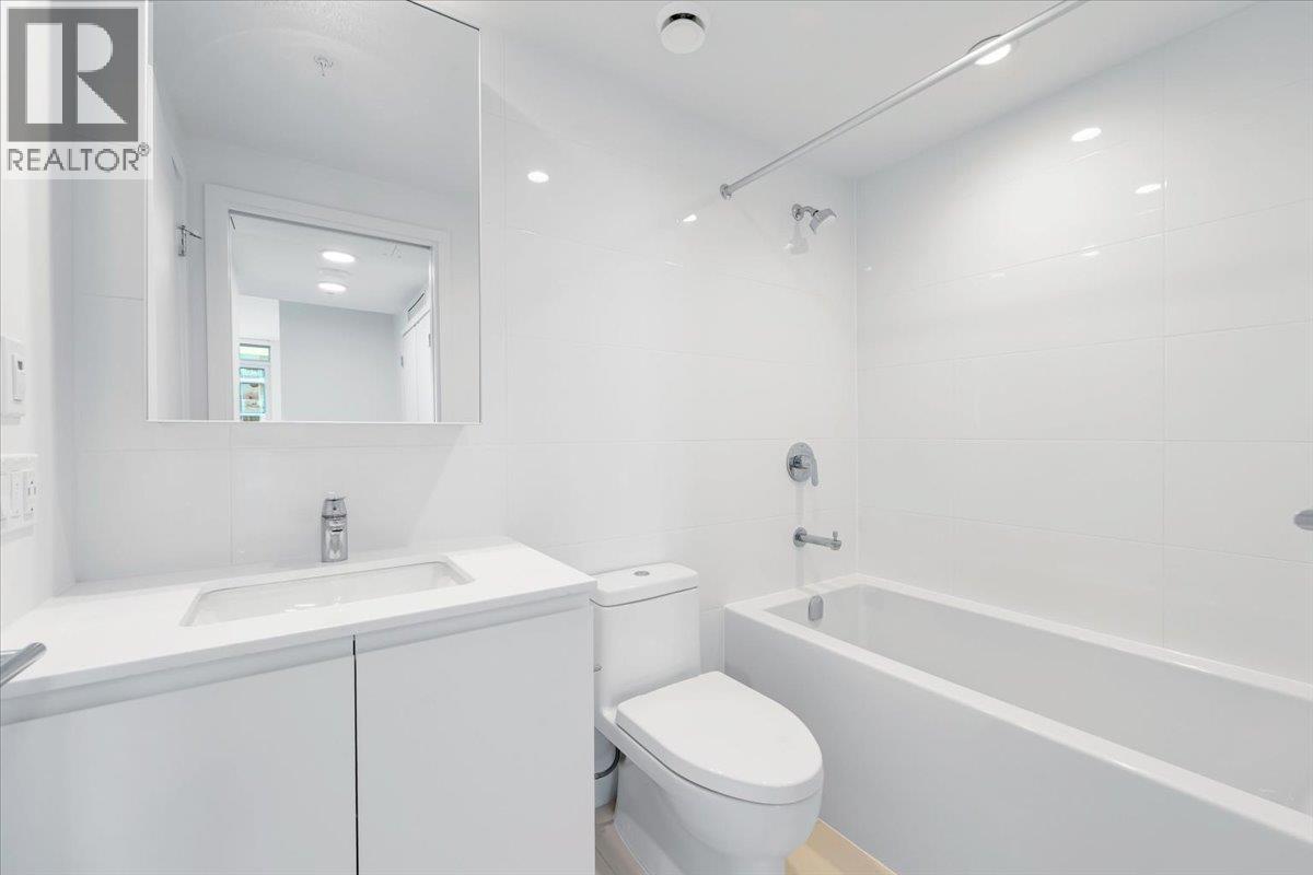 5002 3809 Evergreen Place, Burnaby, British Columbia  V3J 0M1 - Photo 12 - R3074095