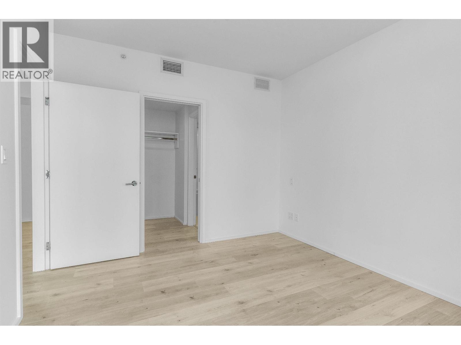 5002 3809 Evergreen Place, Burnaby, British Columbia  V3J 0M1 - Photo 7 - R3074095