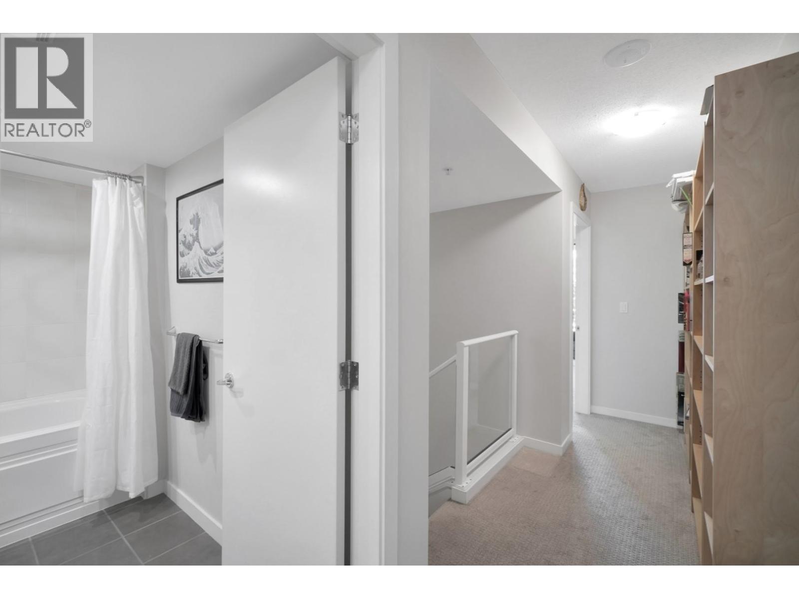 910 Quebec Street, Vancouver, British Columbia  V6A 0A3 - Photo 19 - R3074102