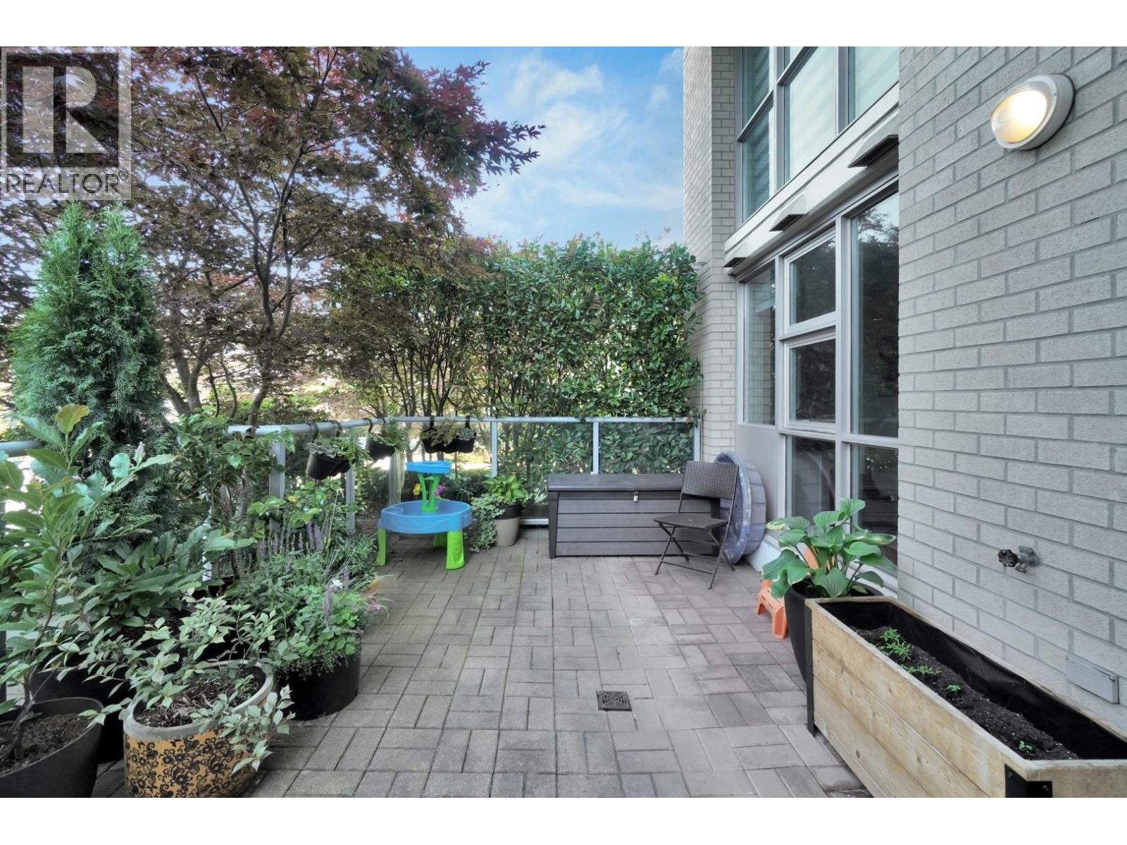 910 Quebec Street, Vancouver, British Columbia  V6A 0A3 - Photo 32 - R3074102