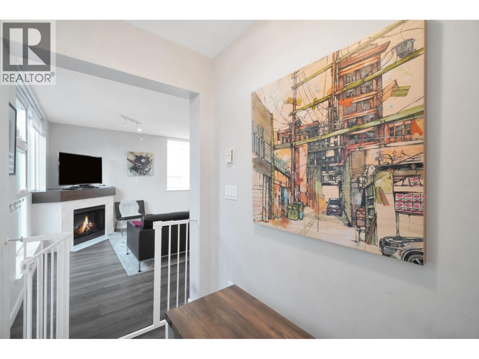 910 Quebec Street, Vancouver, British Columbia  V6A 0A3 - Photo 6 - R3074102