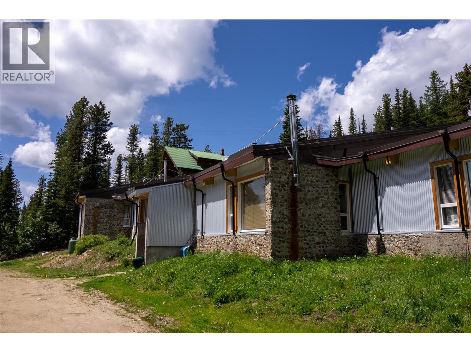 130 Cougar Road Unit# 6, Mount Baldy, British Columbia