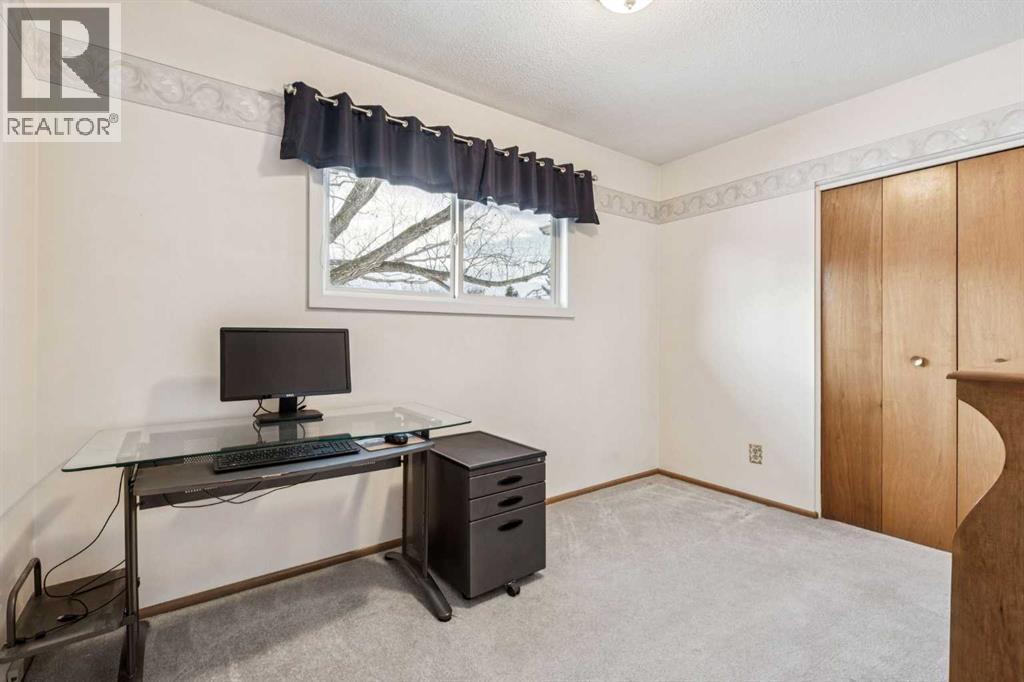 34 Atlanta Crescent Se, Calgary, Alberta  T2J 0Y1 - Photo 21 - A2275322