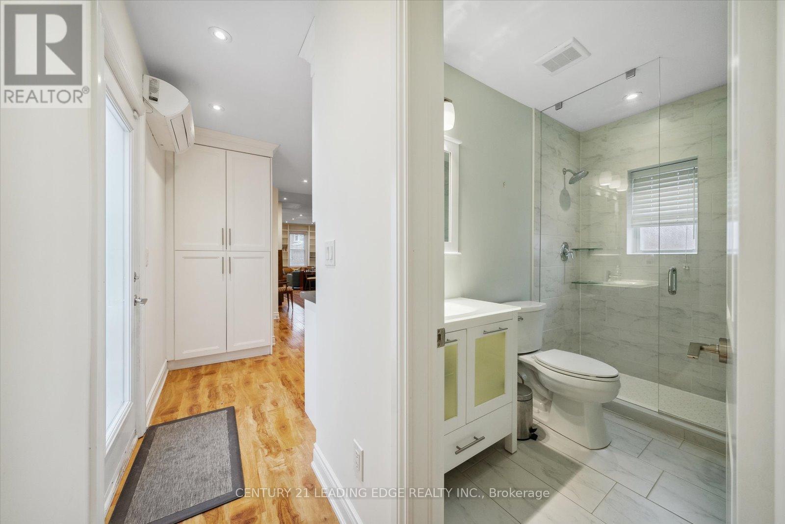 Main - 227 Clinton Street, Toronto, Ontario  M6G 2Y4 - Photo 28 - C12636886