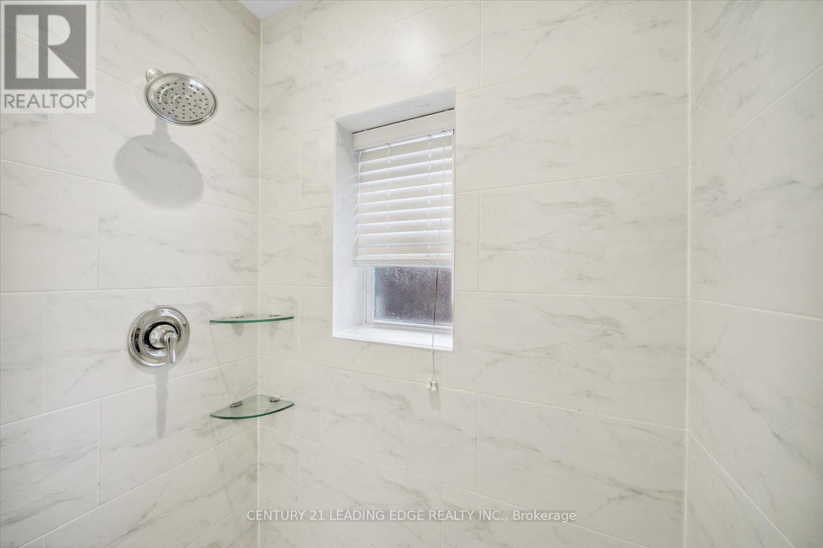 Main - 227 Clinton Street, Toronto, Ontario  M6G 2Y4 - Photo 30 - C12636886