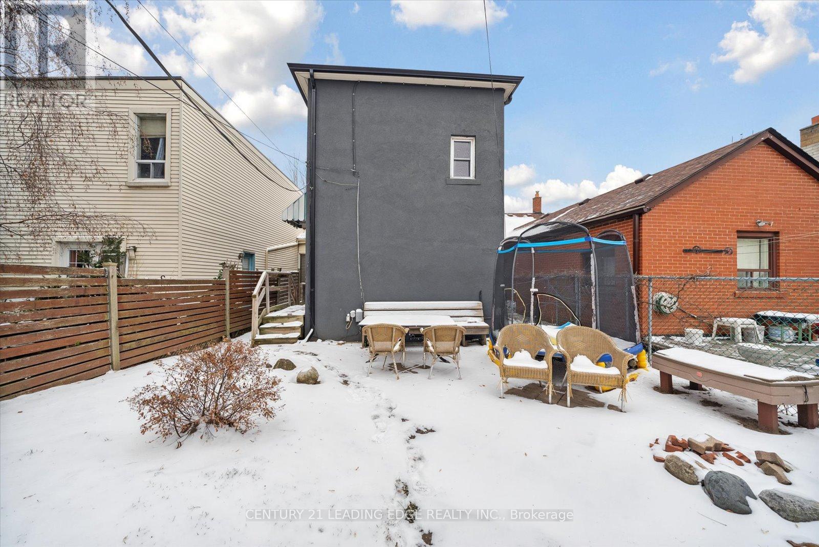 Main - 227 Clinton Street, Toronto, Ontario  M6G 2Y4 - Photo 33 - C12636886