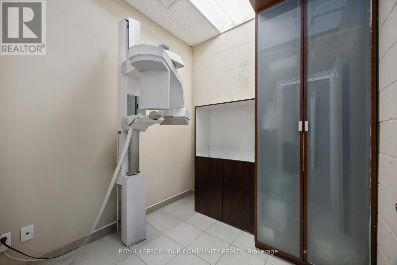 219 - 5409 Yonge Street, Toronto, Ontario  M2N 5R6 - Photo 12 - C12636888