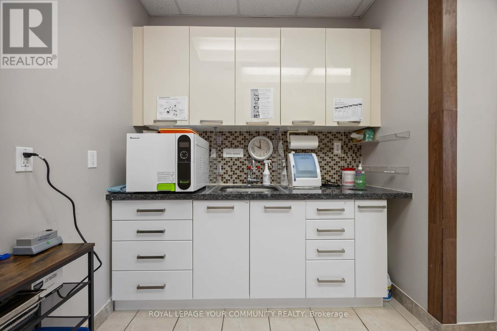 219 - 5409 Yonge Street, Toronto, Ontario  M2N 5R6 - Photo 16 - C12636888