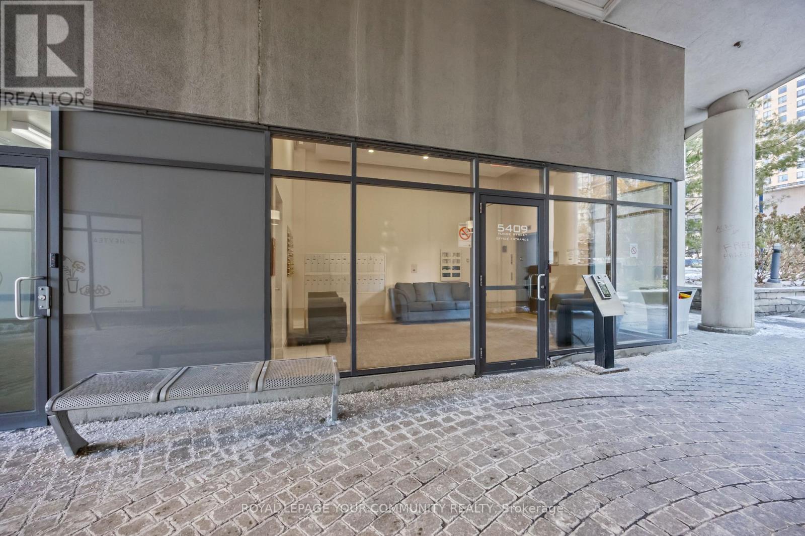 219 - 5409 Yonge Street, Toronto, Ontario  M2N 5R6 - Photo 3 - C12636888