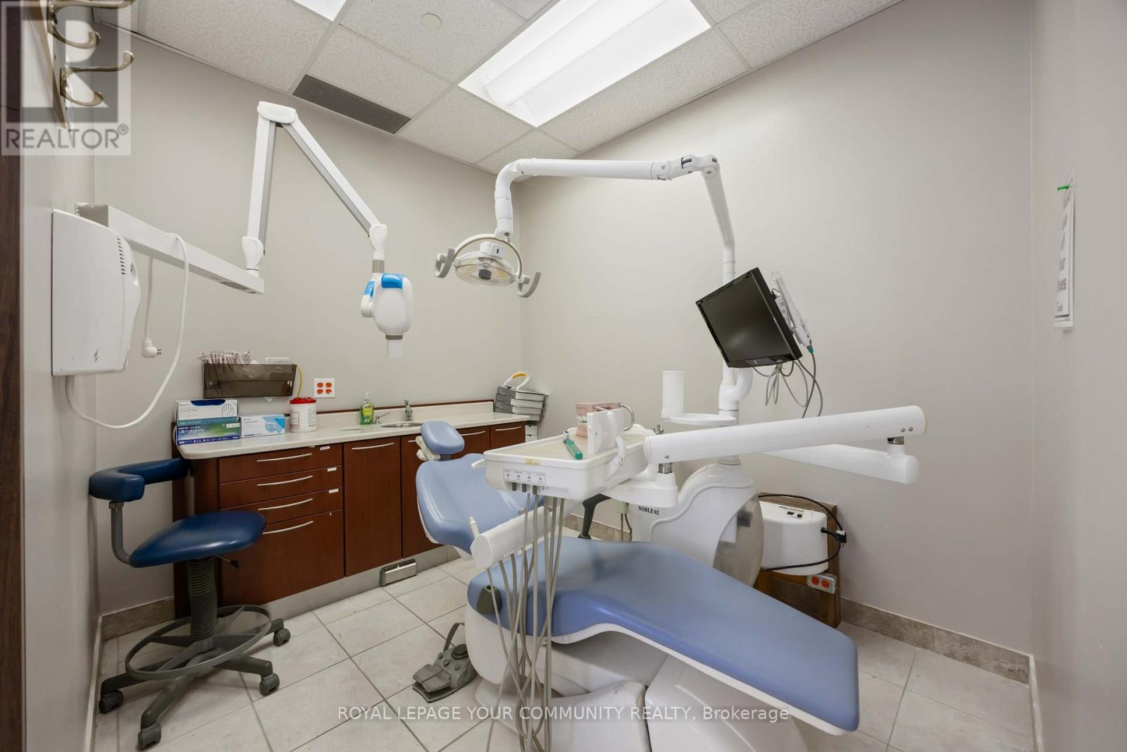 219 - 5409 Yonge Street, Toronto, Ontario  M2N 5R6 - Photo 7 - C12636888