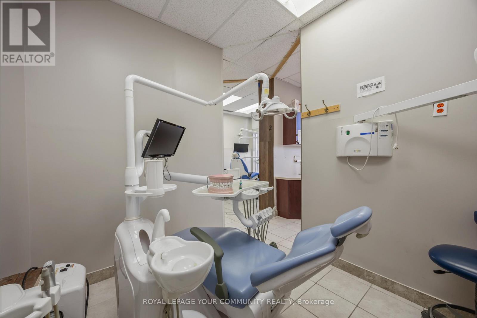 219 - 5409 Yonge Street, Toronto, Ontario  M2N 5R6 - Photo 8 - C12636888