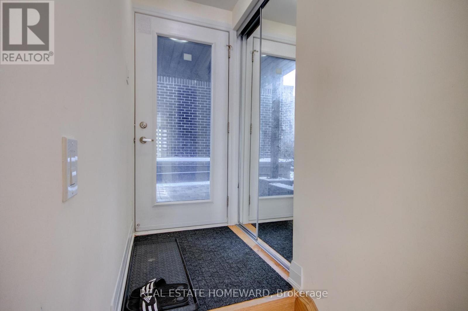 4 Curlew Drive, Toronto, Ontario M3A 0A8 - Photo 11 - C12636904