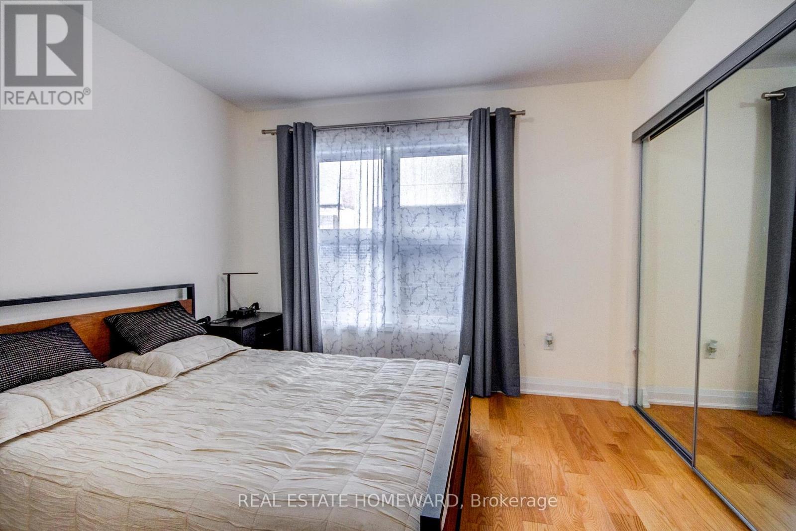 4 Curlew Drive, Toronto, Ontario M3A 0A8 - Photo 12 - C12636904