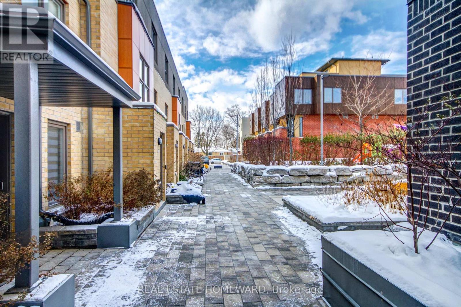 4 Curlew Drive, Toronto, Ontario M3A 0A8 - Photo 24 - C12636904