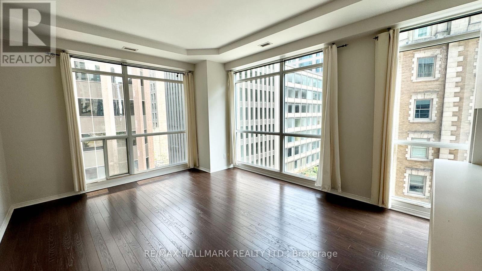 613 - 7 King Street E, Toronto, Ontario  M5C 3C5 - Photo 2 - C12636938