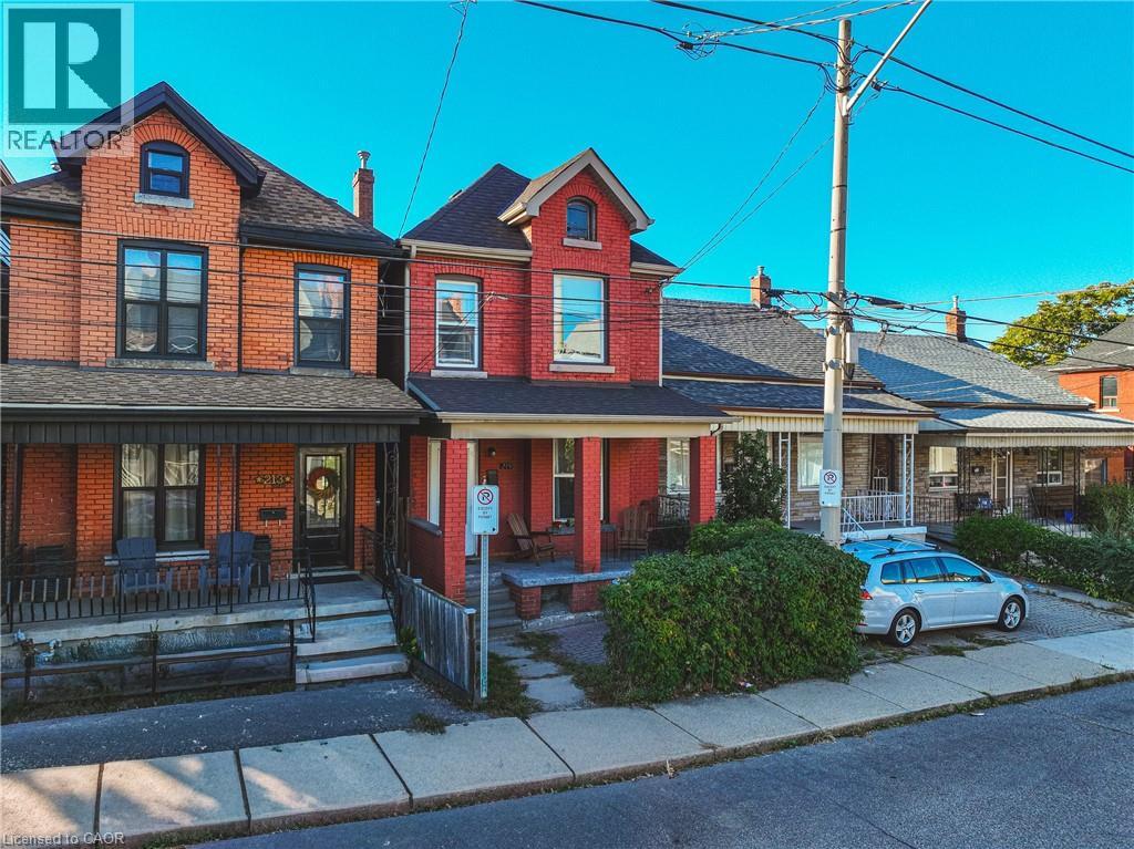 215 Mary Street, Hamilton, Ontario  L8L 4W2 - Photo 4 - 40778470