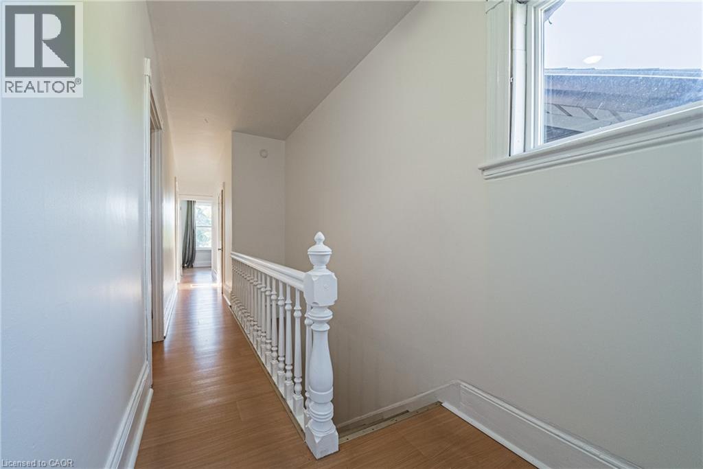 215 Mary Street, Hamilton, Ontario  L8L 4W2 - Photo 17 - 40778470