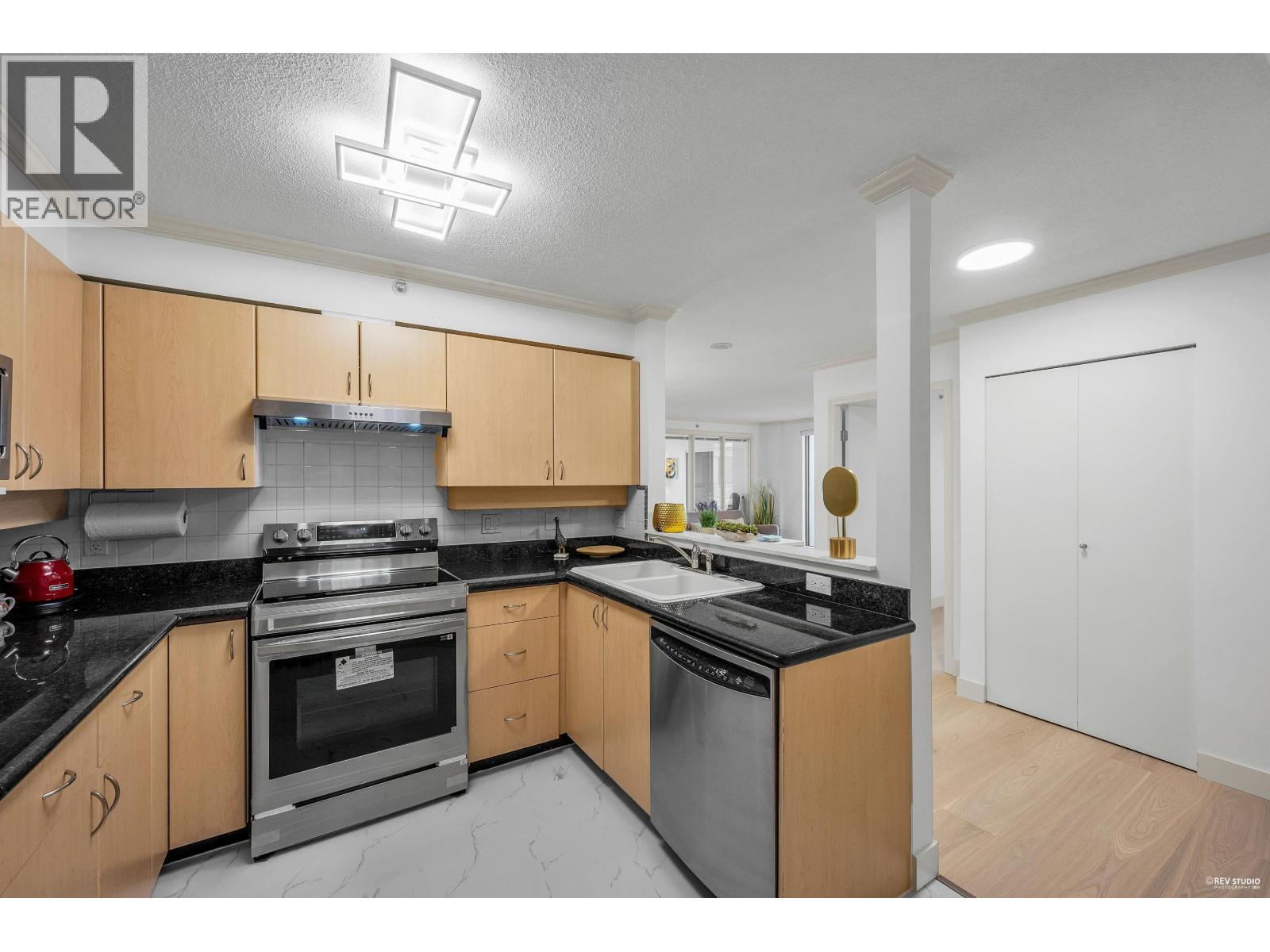 1503 6611 Cooney Road, Richmond, British Columbia  V6Y 4C5 - Photo 13 - R3074083