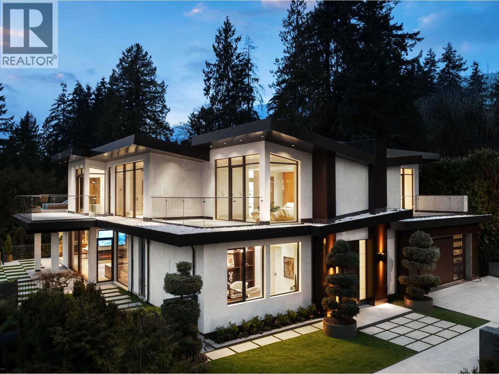1405 28TH STREET, West Vancouver, British Columbia