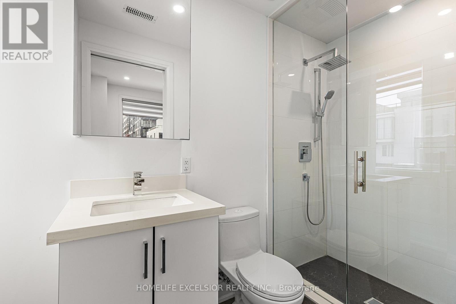 Unit 1 - 18 Greenbriar Road, Toronto, Ontario  M2K 0G7 - Photo 21 - C12455639