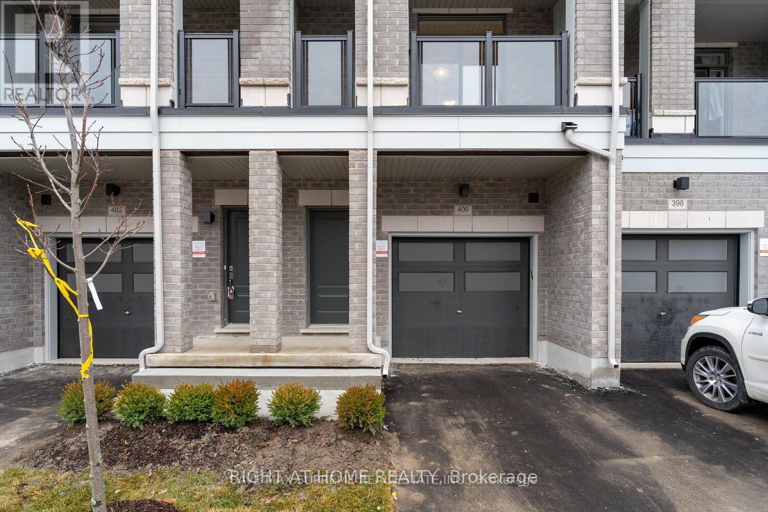400 - 400 Okanagan Path, Oshawa, Ontario  L1H 0B1 - Photo 2 - E12635302