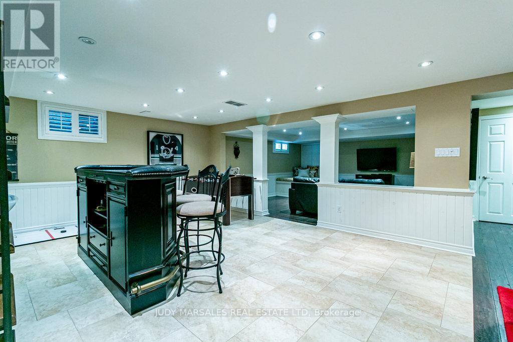 20 Meander Close, Hamilton, Ontario  L0R 1H1 - Photo 22 - X12466470