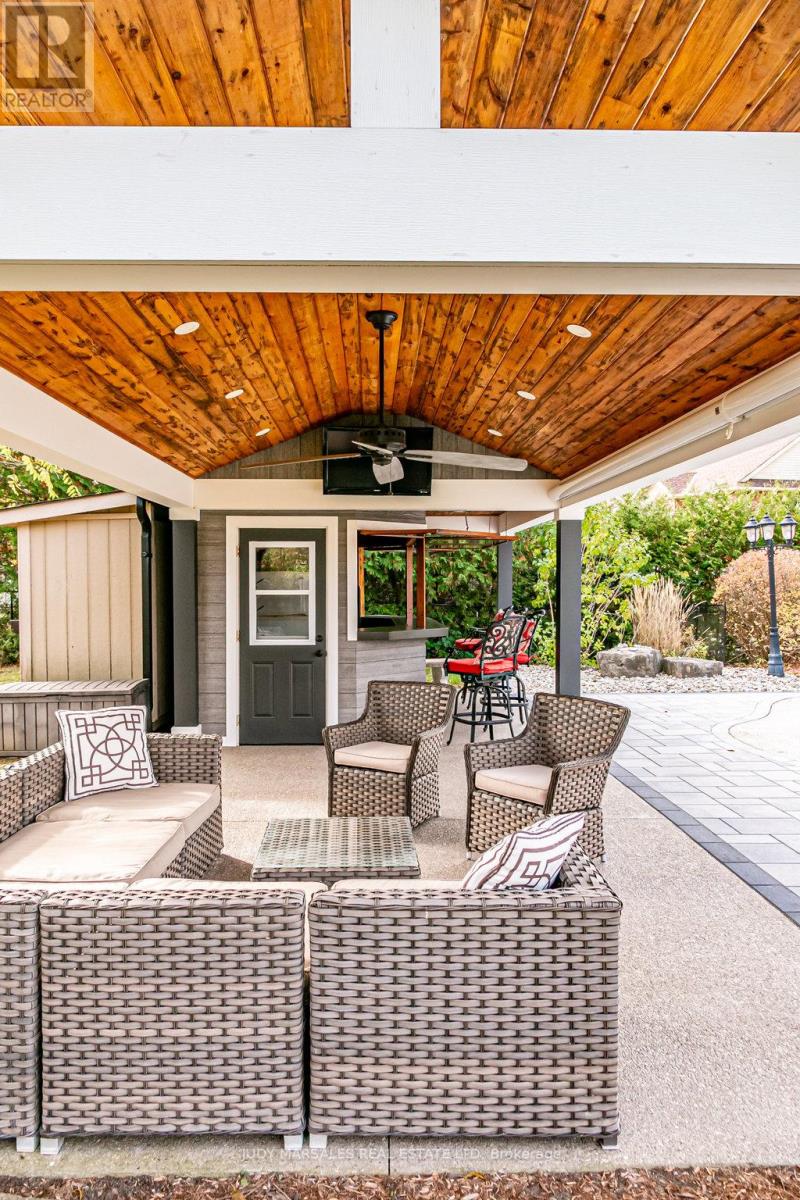 20 Meander Close, Hamilton, Ontario  L0R 1H1 - Photo 35 - X12466470