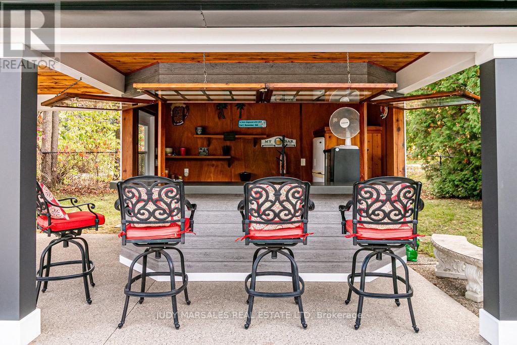 20 Meander Close, Hamilton, Ontario  L0R 1H1 - Photo 39 - X12466470