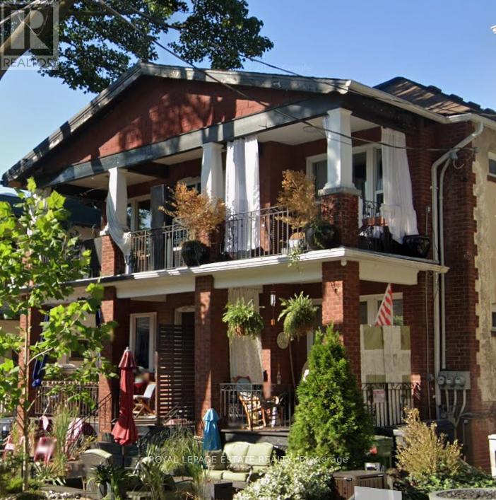 UPPER - 62 SCARBORO BEACH BOULEVARD, Toronto, Ontario