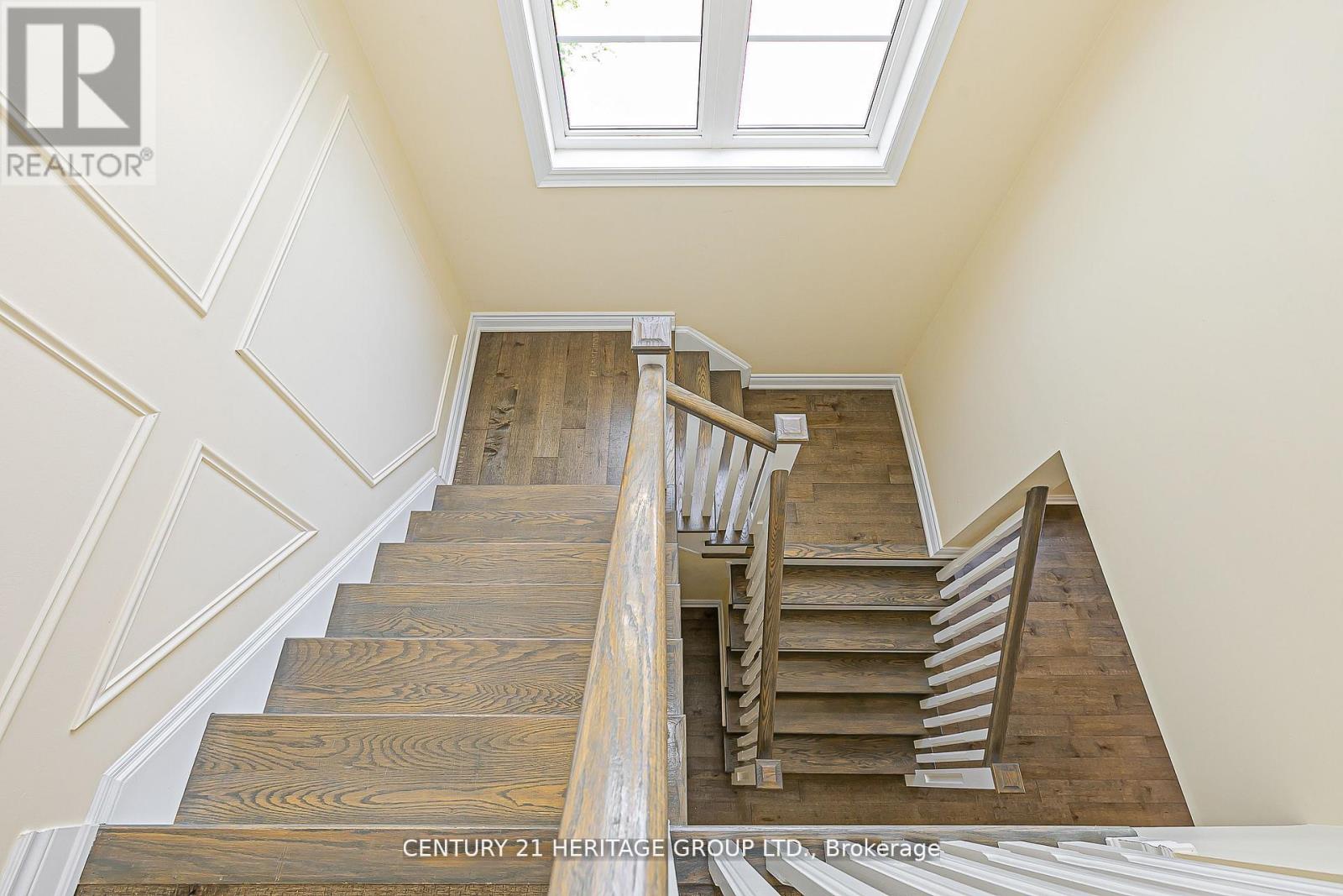 2 Roy Harper Avenue, Aurora, Ontario  L4G 0V4 - Photo 28 - N12636940