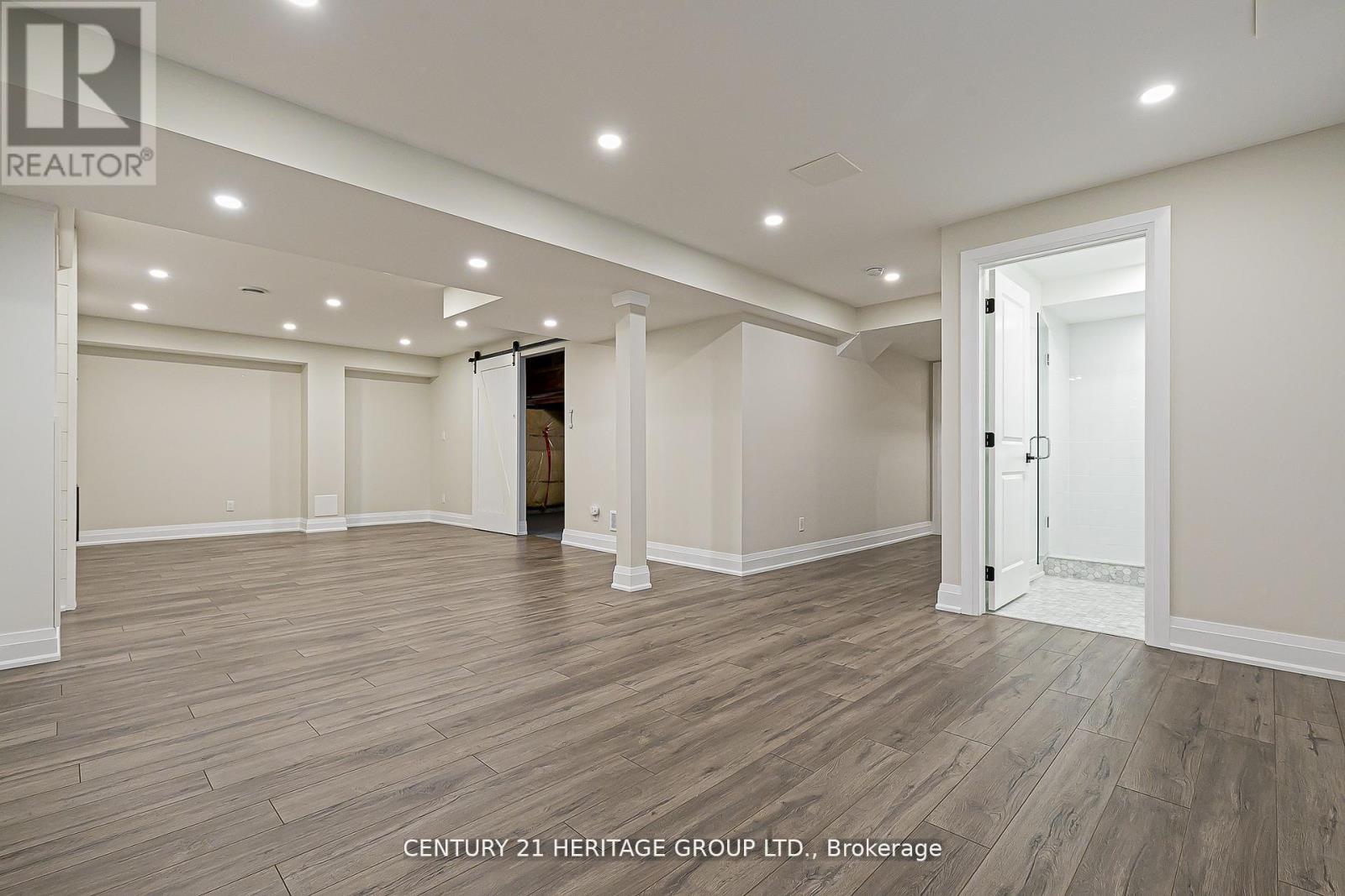 2 Roy Harper Avenue, Aurora, Ontario  L4G 0V4 - Photo 33 - N12636940