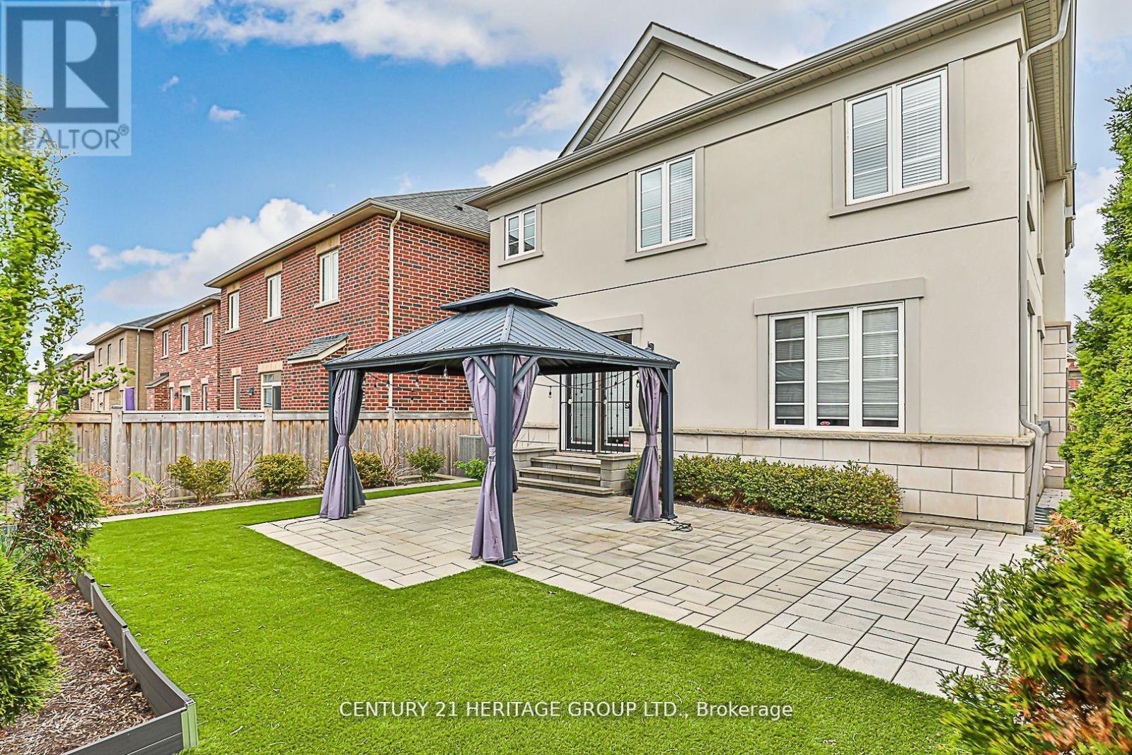 2 Roy Harper Avenue, Aurora, Ontario  L4G 0V4 - Photo 49 - N12636940