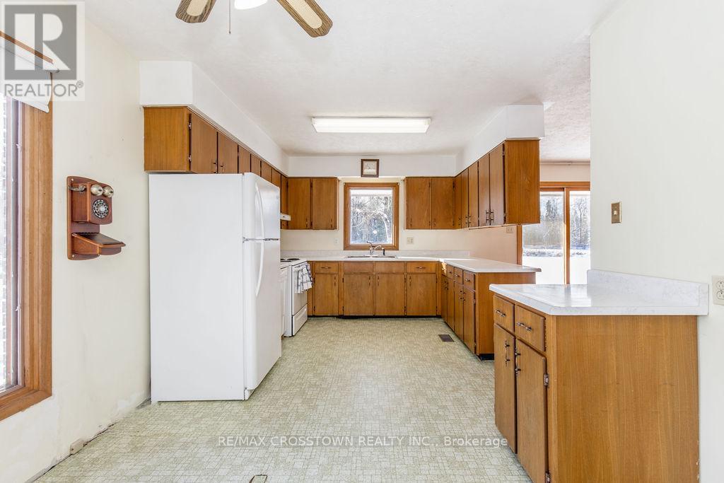 12036 County Rd 27, Springwater, Ontario  L9X 0M1 - Photo 10 - S12636932