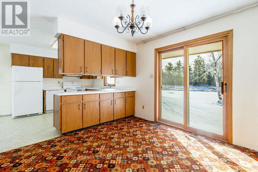 12036 County Rd 27, Springwater, Ontario  L9X 0M1 - Photo 12 - S12636932