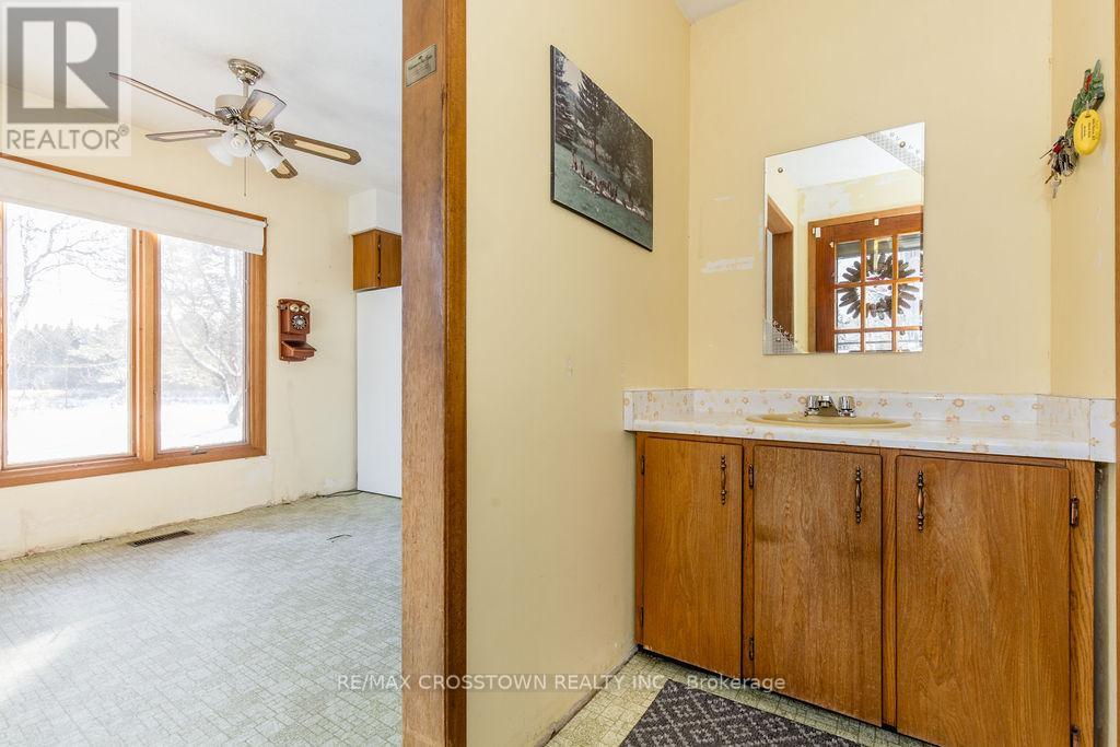 12036 County Rd 27, Springwater, Ontario  L9X 0M1 - Photo 16 - S12636932