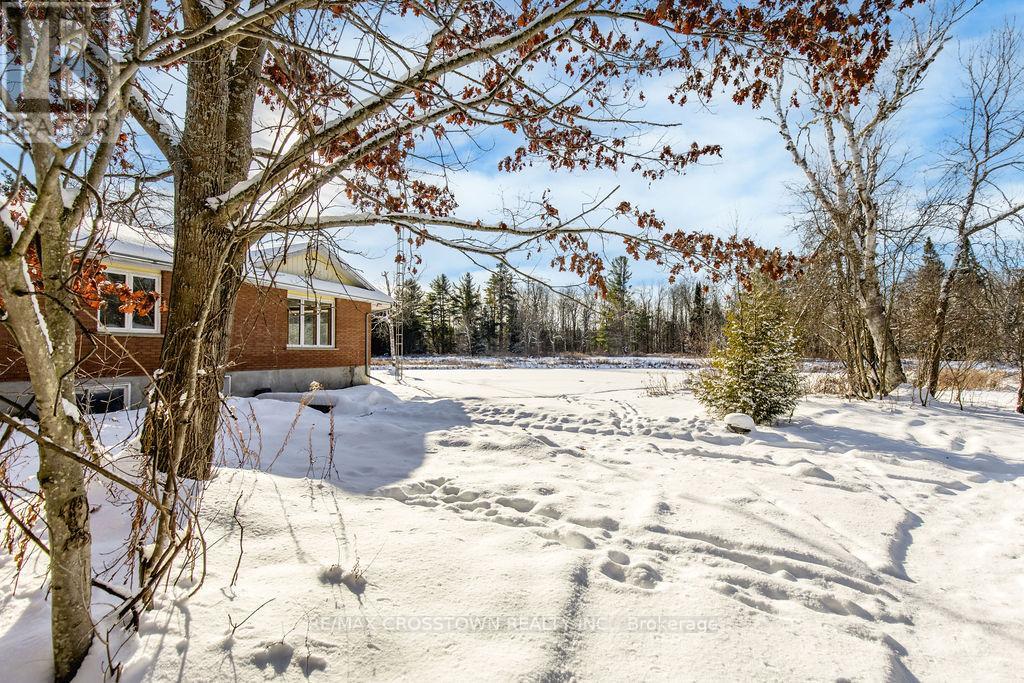 12036 County Rd 27, Springwater, Ontario  L9X 0M1 - Photo 34 - S12636932