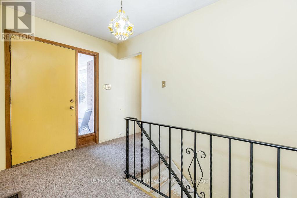 12036 County Rd 27, Springwater, Ontario  L9X 0M1 - Photo 4 - S12636932