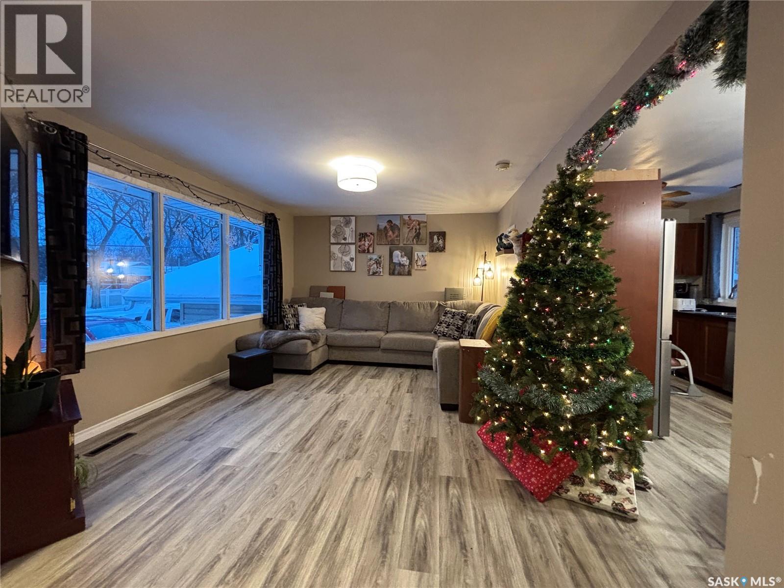 114 Jubilee Crescent, Canora, Saskatchewan  S0A 0L0 - Photo 12 - SK025694