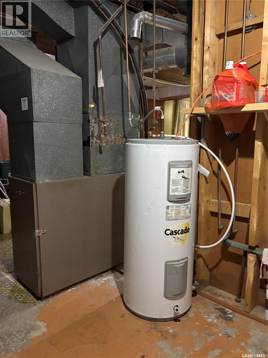 114 Jubilee Crescent, Canora, Saskatchewan  S0A 0L0 - Photo 33 - SK025694