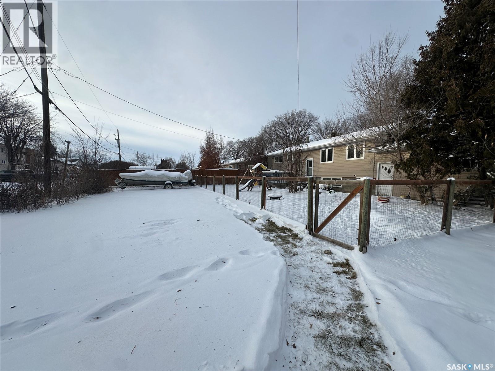 114 Jubilee Crescent, Canora, Saskatchewan  S0A 0L0 - Photo 34 - SK025694