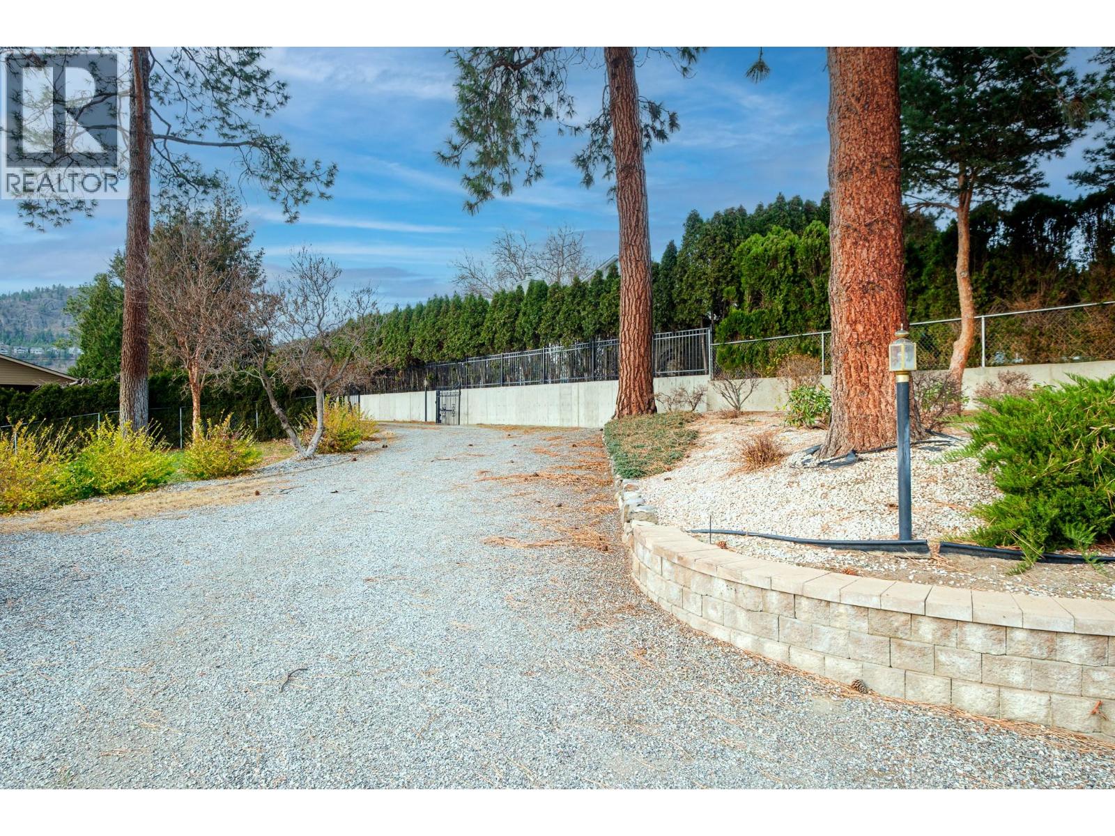 707 Brookfield Court, West Kelowna, British Columbia  V1Z 3E2 - Photo 35 - 10371205