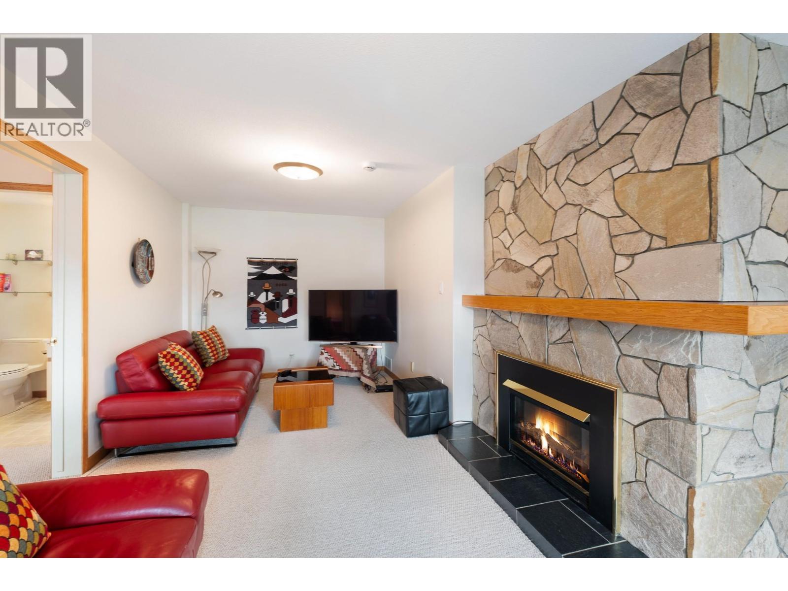 707 Brookfield Court, West Kelowna, British Columbia  V1Z 3E2 - Photo 6 - 10371205