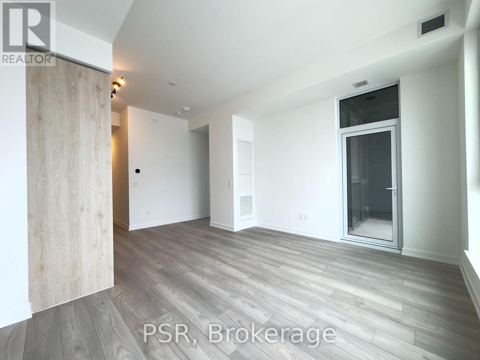 915 - 1007 The Queensway, Toronto, Ontario  M8Z 6C7 - Photo 4 - W12636944