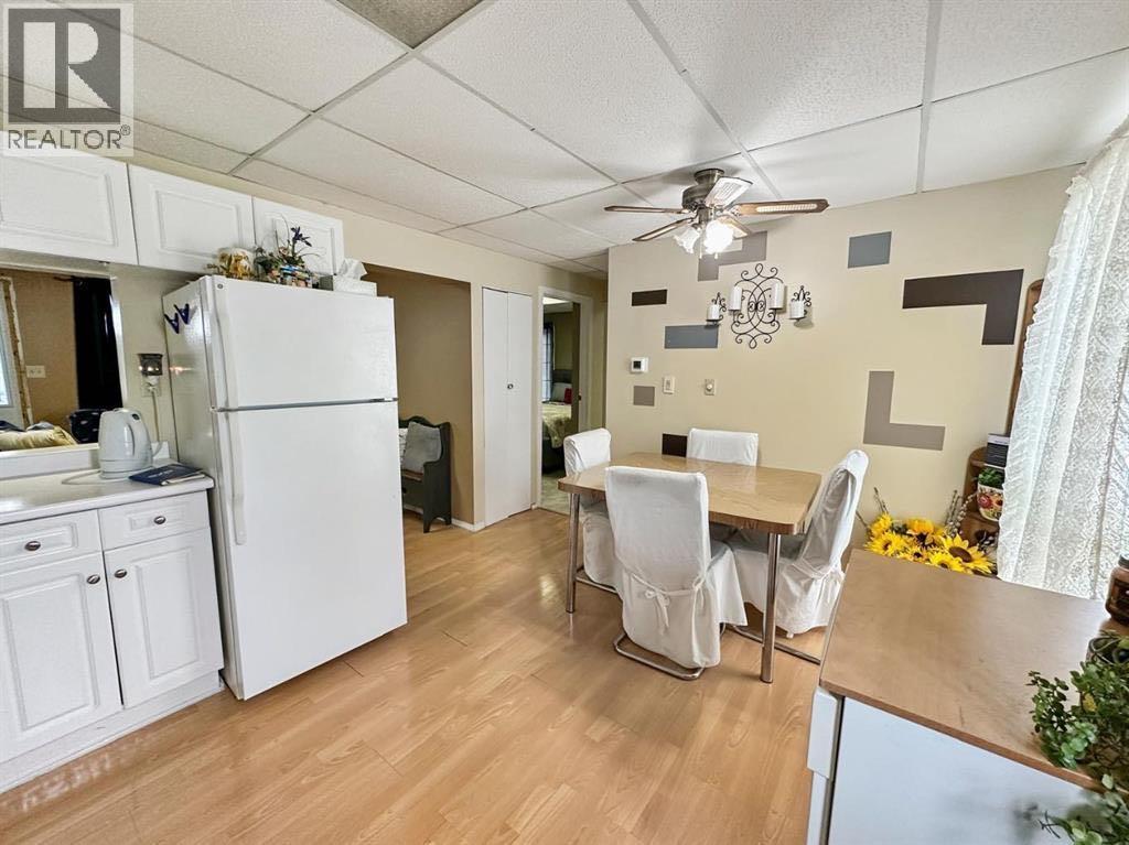 5009 50 Avenue, Valleyview, Alberta T0H 3C0 - Photo 3 - A2224780