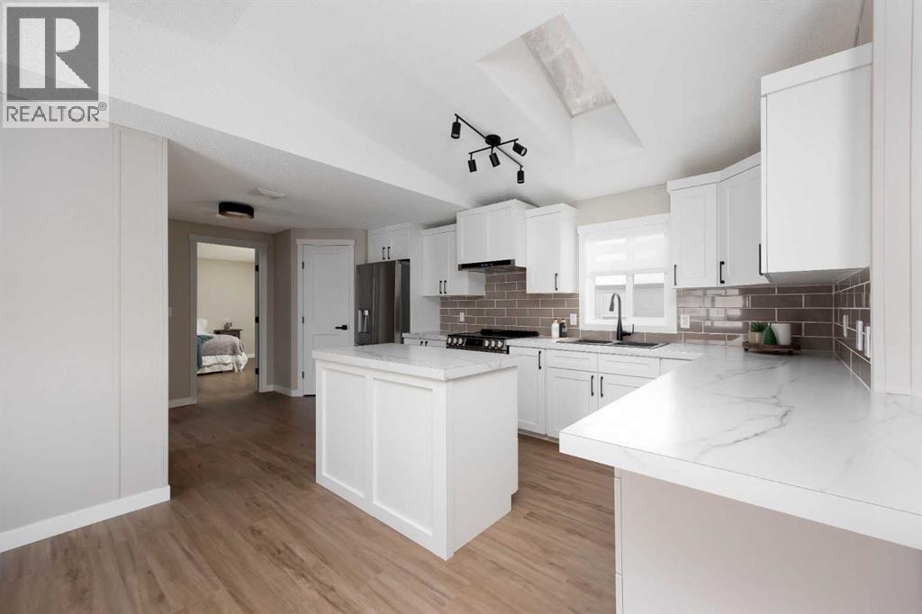 137 Mitchell Drive, Fort Mcmurray, Alberta T9K 2P1 - Photo 25 - A2274723