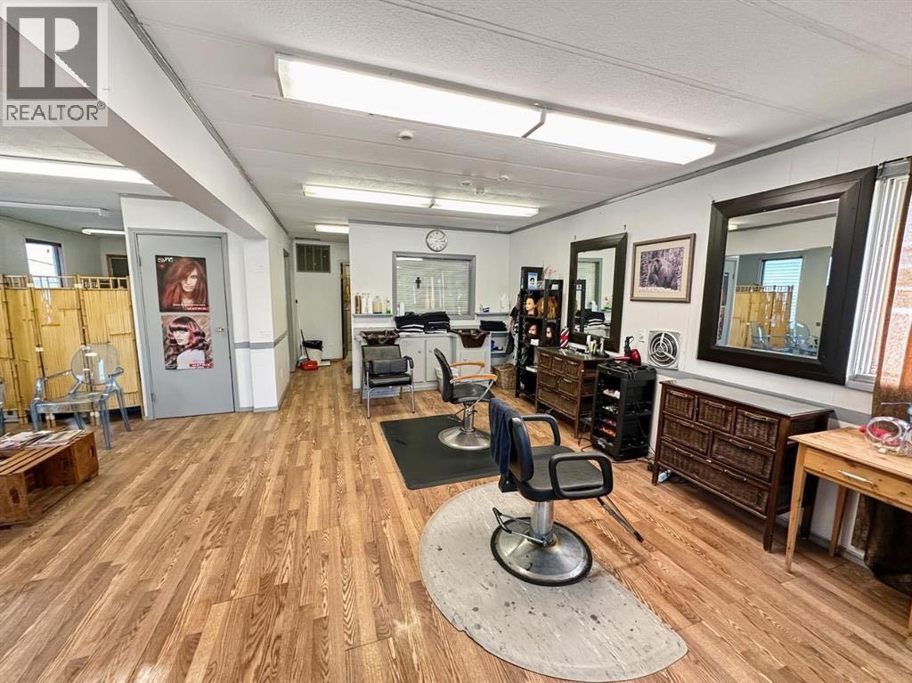 5009 50 Avenue, Valleyview, Alberta T0H 3C0 - Photo 12 - A2224780