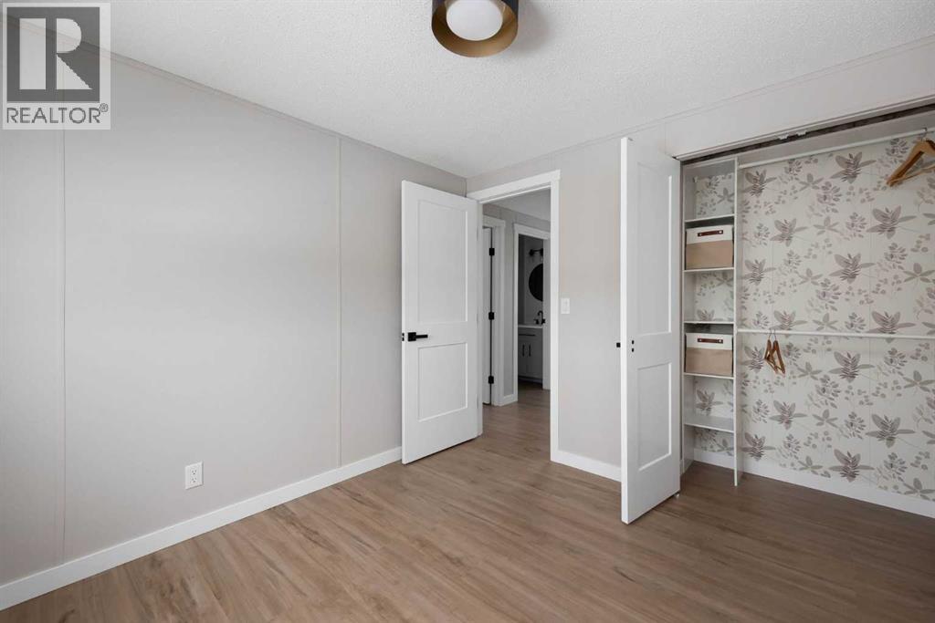 137 Mitchell Drive, Fort Mcmurray, Alberta T9K 2P1 - Photo 13 - A2274723