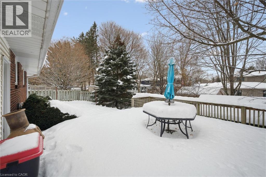 357 Grangewood Drive, Waterloo, Ontario  N2K 2E4 - Photo 33 - 40784434