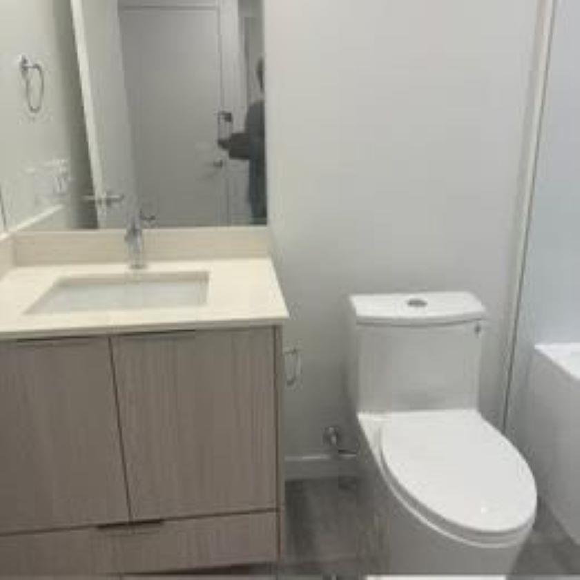 402 10778 138 Street, Surrey, British Columbia  V3T 0S5 - Photo 2 - R3074079