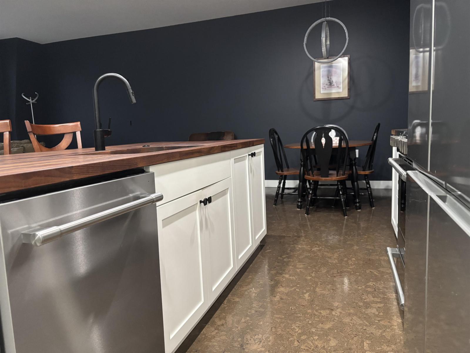 413 8880 202 Street, Langley, British Columbia  V1M 4E7 - Photo 4 - R3073421